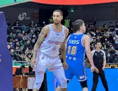 齐鲁雷霆队鏖战天山金雕队，游泳附加赛失利，核心复出即建功。轮换效果显现-九游体育